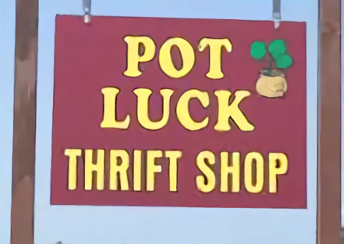 storage/Pot Luck Shop Thrift Store