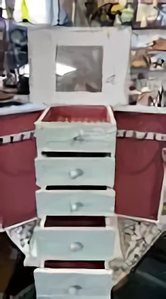 Randys and Sherrys Thrift