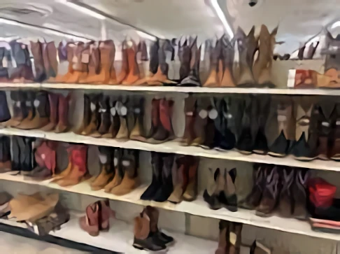 Robinsons Overstock Warehouse