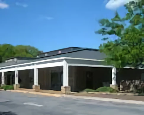 Village Green Mall