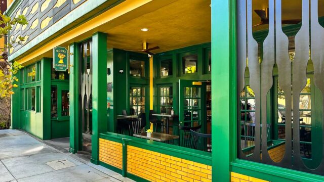 model-bakery-walnut-creek-outside